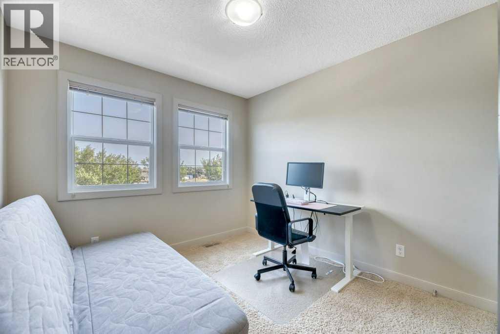 10 Ravenskirk Close SE, Airdrie, Alberta  T4A 0K7 - Photo 31 - A2335167