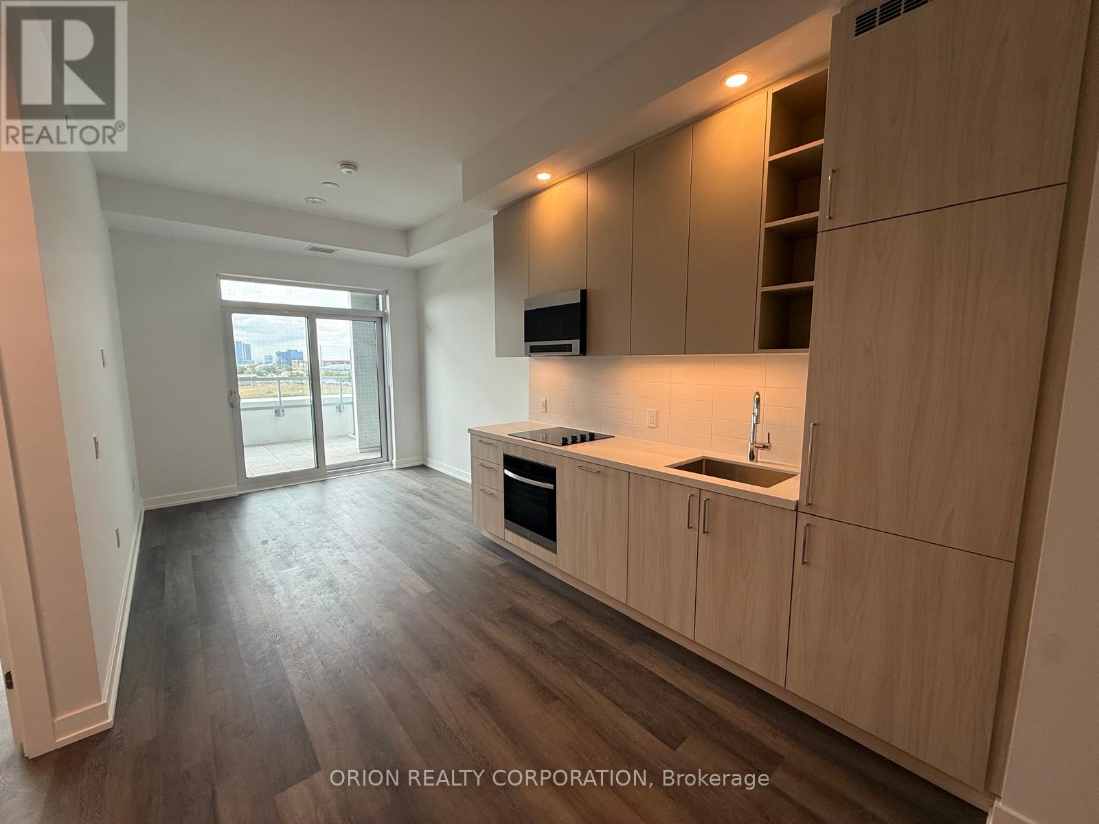 314 - 5 Meadowdale Road, Vaughan (Vaughan Corporate Centre), Ontario  L4K 0C7 - Photo 2 - N13650570