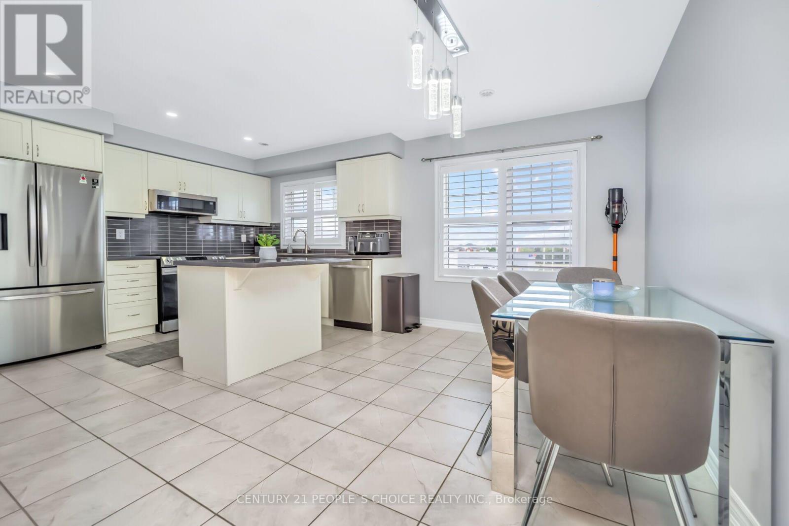 74 Metro Crescent, Brampton, Ontario  L7A 4P1 - Photo 10 - W13650464