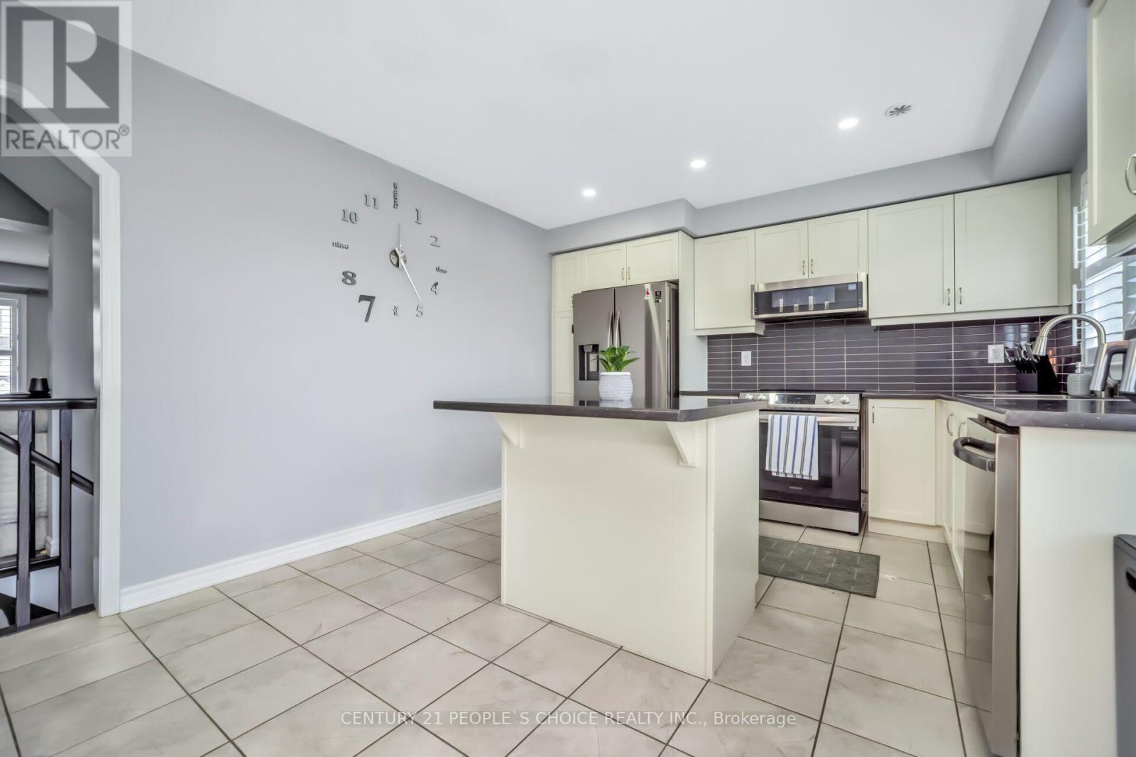 74 Metro Crescent, Brampton, Ontario  L7A 4P1 - Photo 12 - W13650464