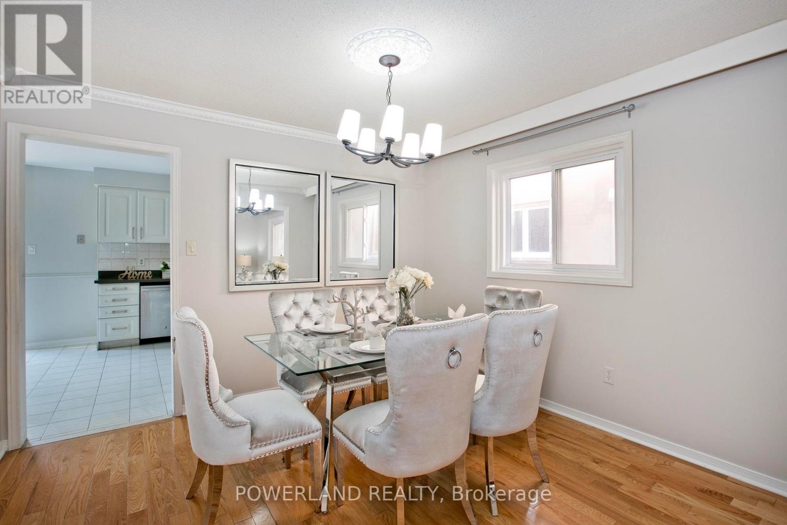 2441 Strathmore Crescent, Mississauga, Ontario  L5M 5K2 - Photo 10 - W13650518