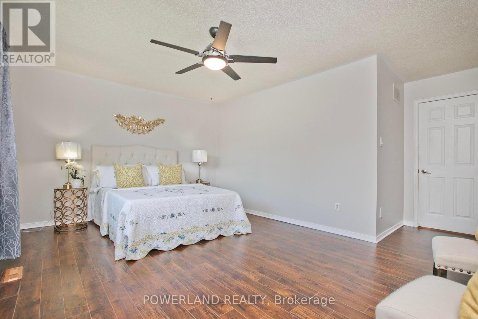 2441 Strathmore Crescent, Mississauga, Ontario  L5M 5K2 - Photo 23 - W13650518
