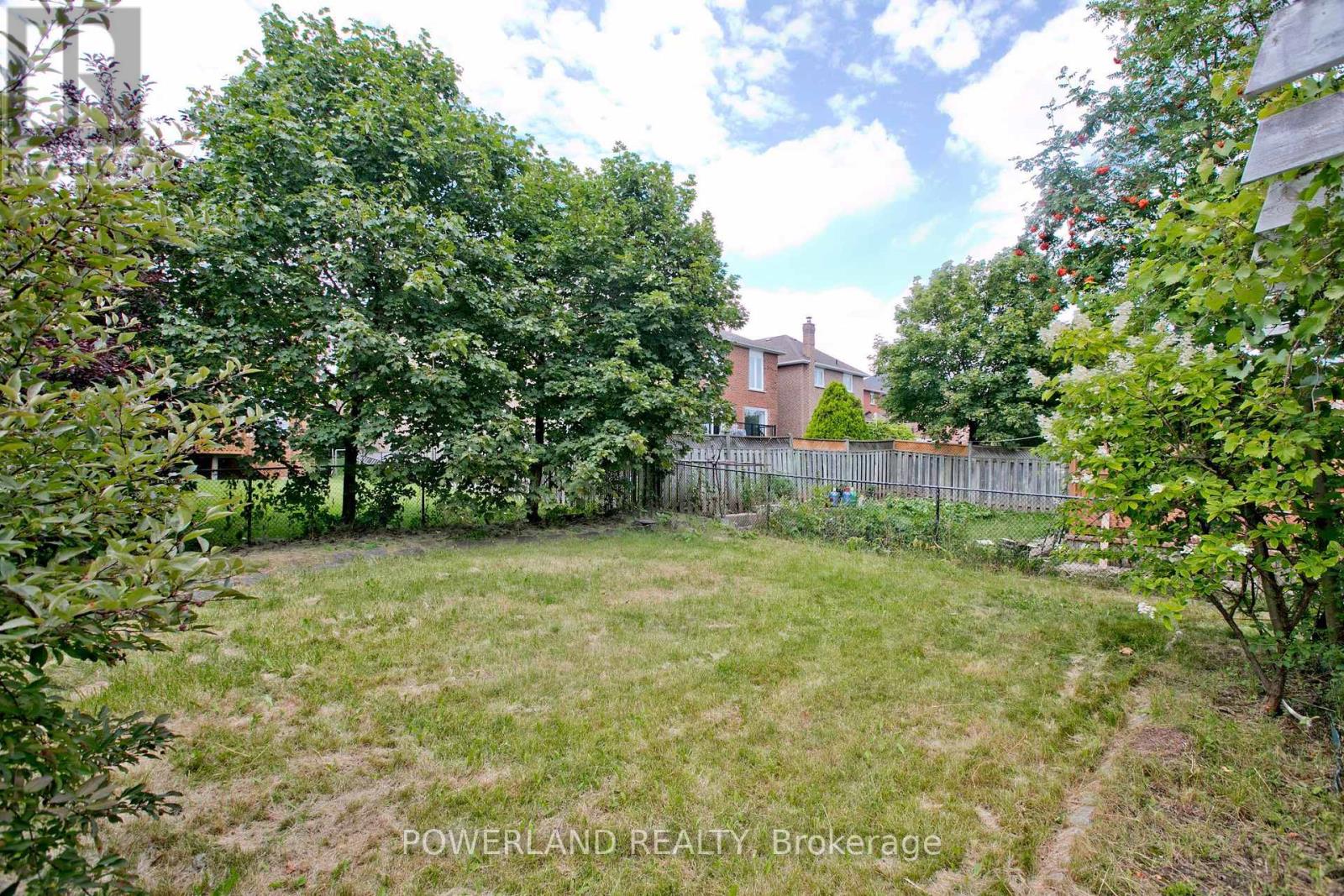 2441 Strathmore Crescent, Mississauga, Ontario  L5M 5K2 - Photo 37 - W13650518