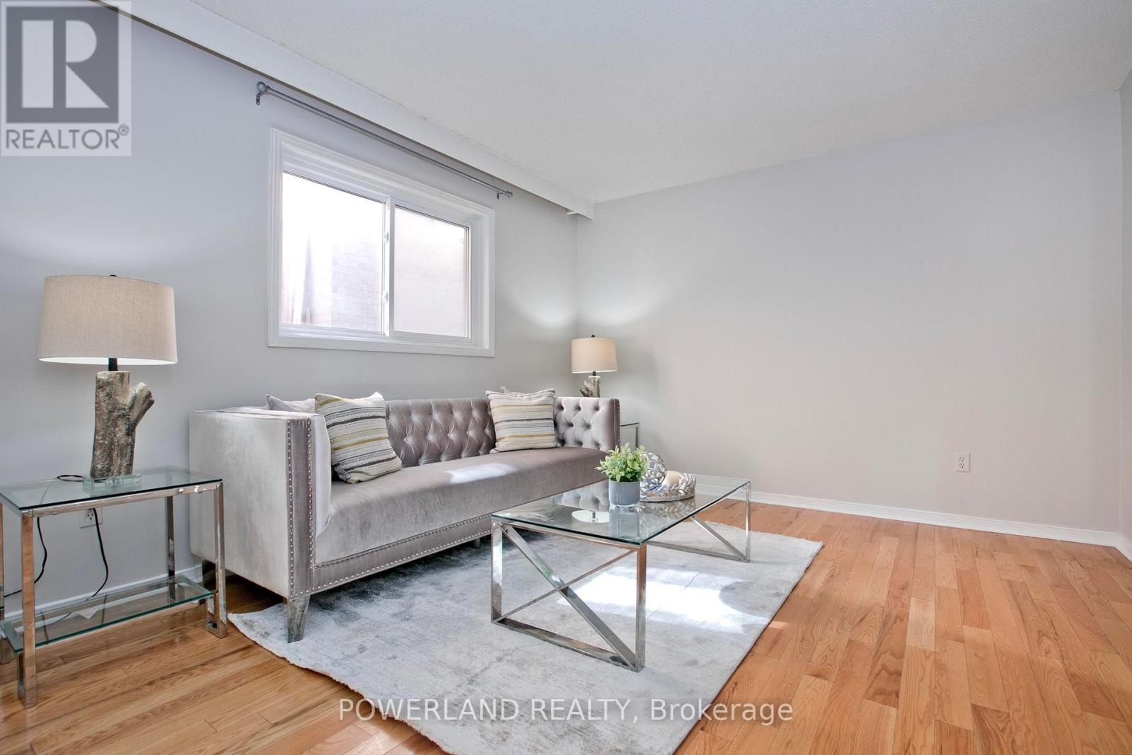 2441 Strathmore Crescent, Mississauga, Ontario  L5M 5K2 - Photo 6 - W13650518