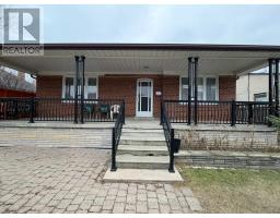 3 ROMAR CRESCENT, Toronto, Ontario
