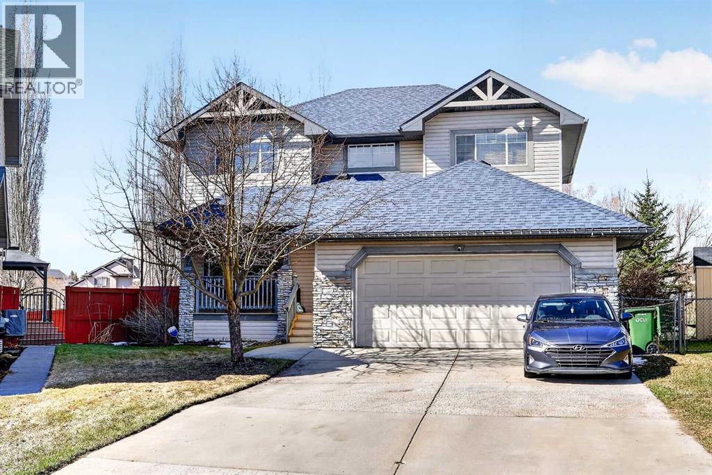 765 Qualicum Beach Bay, Chestermere, Alberta