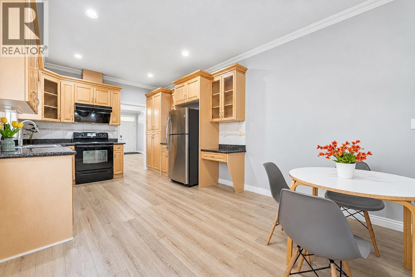 7930 Edmonds Street, Burnaby, British Columbia  V3N 1C2 - Photo 12 - R3152768