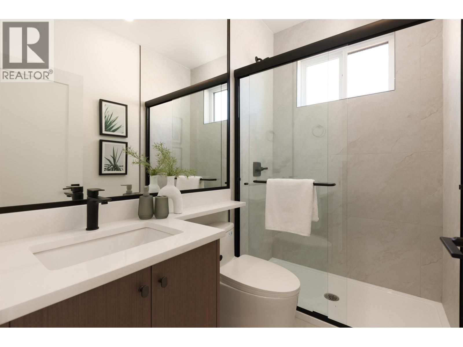 2 6525 Dufferin Avenue, Burnaby, British Columbia  V5H 3T2 - Photo 24 - R3147416