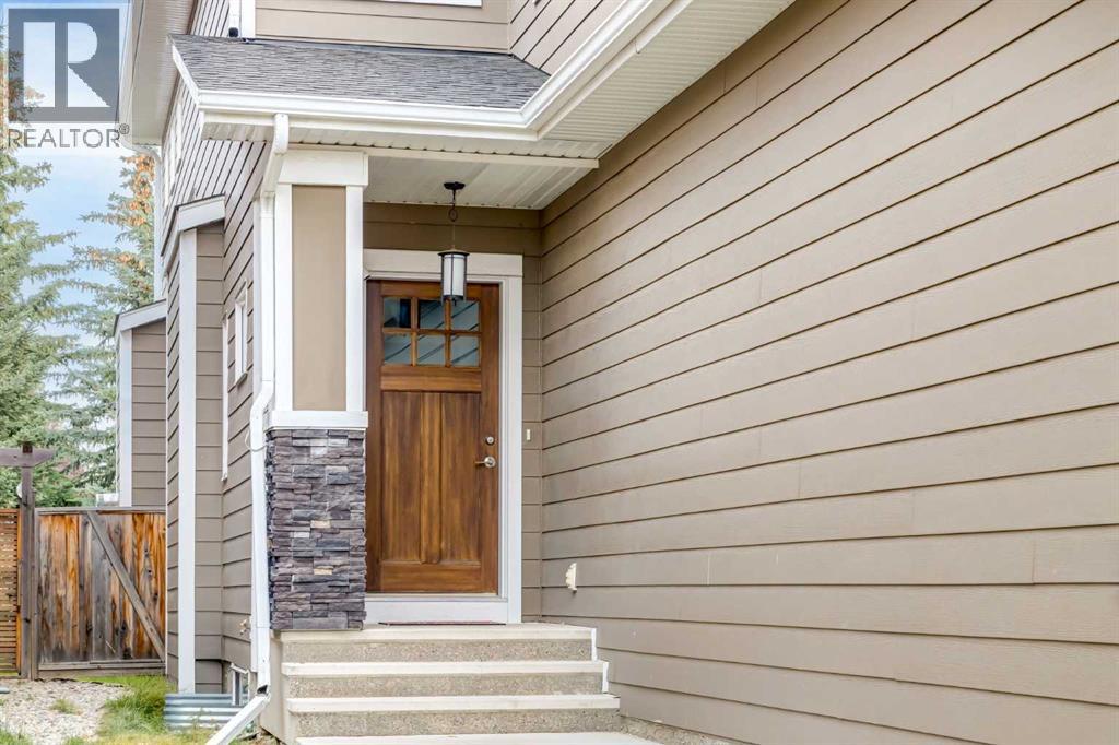 40 Westmore Place SW, Calgary, Alberta  T3H 0Z2 - Photo 2 - A2330708