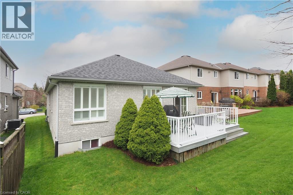565 Springwater Drive, Waterloo, Ontario  N2V 2K6 - Photo 29 - 40852929