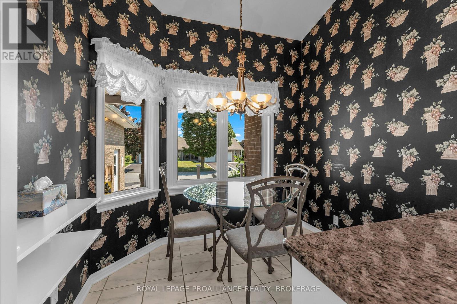 523 Trimble Gate, Kingston, Ontario  K7M 8Z2 - Photo 13 - X13650444