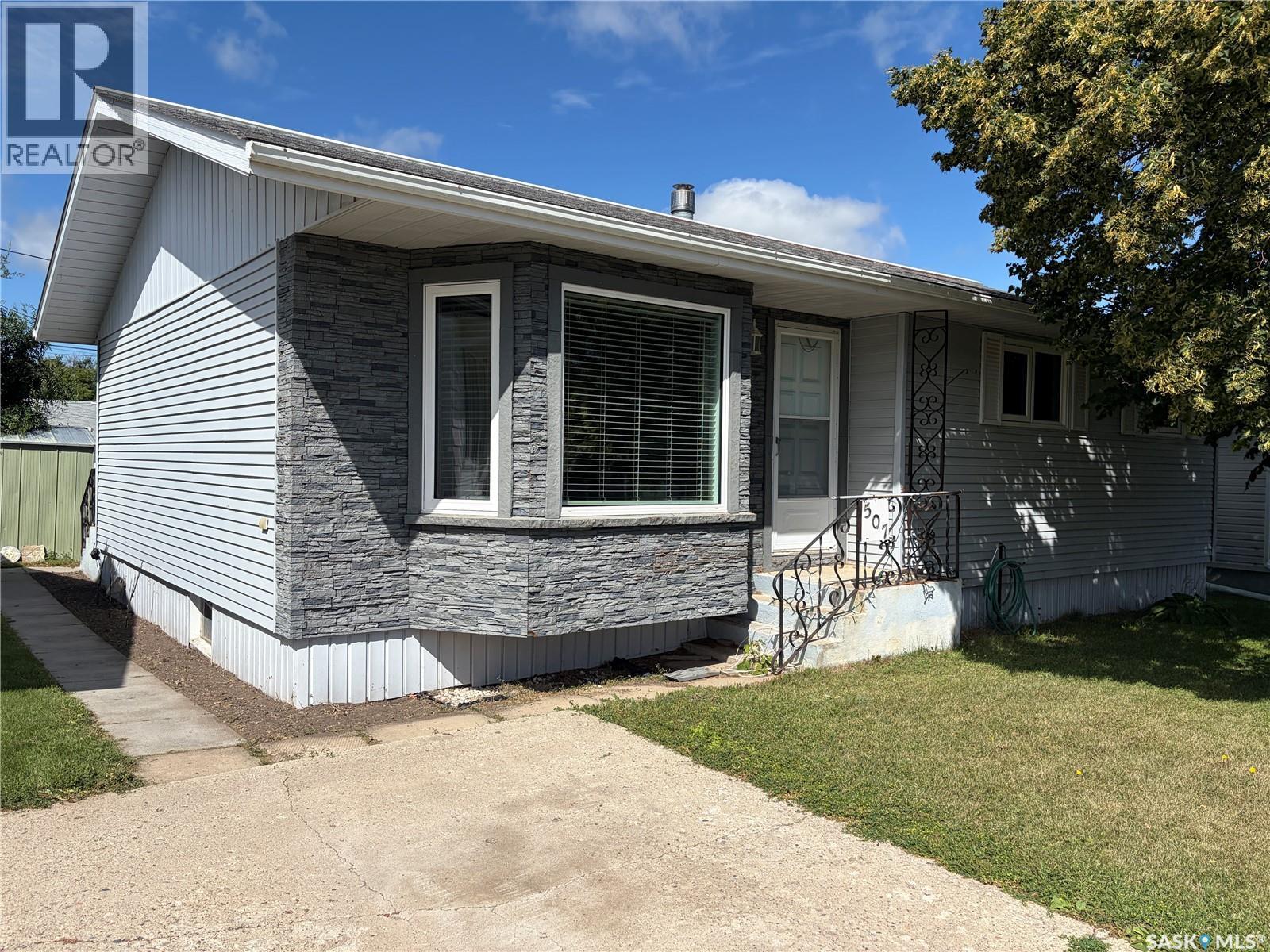 507 6th Street E, Wynyard, Saskatchewan  S0A 4T0 - Photo 11 - SK044918