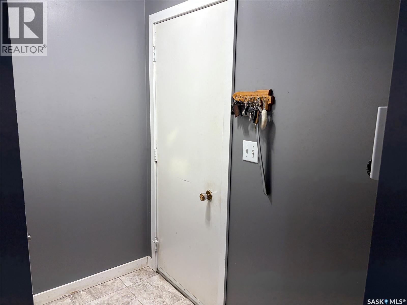 507 6th Street E, Wynyard, Saskatchewan  S0A 4T0 - Photo 4 - SK044918
