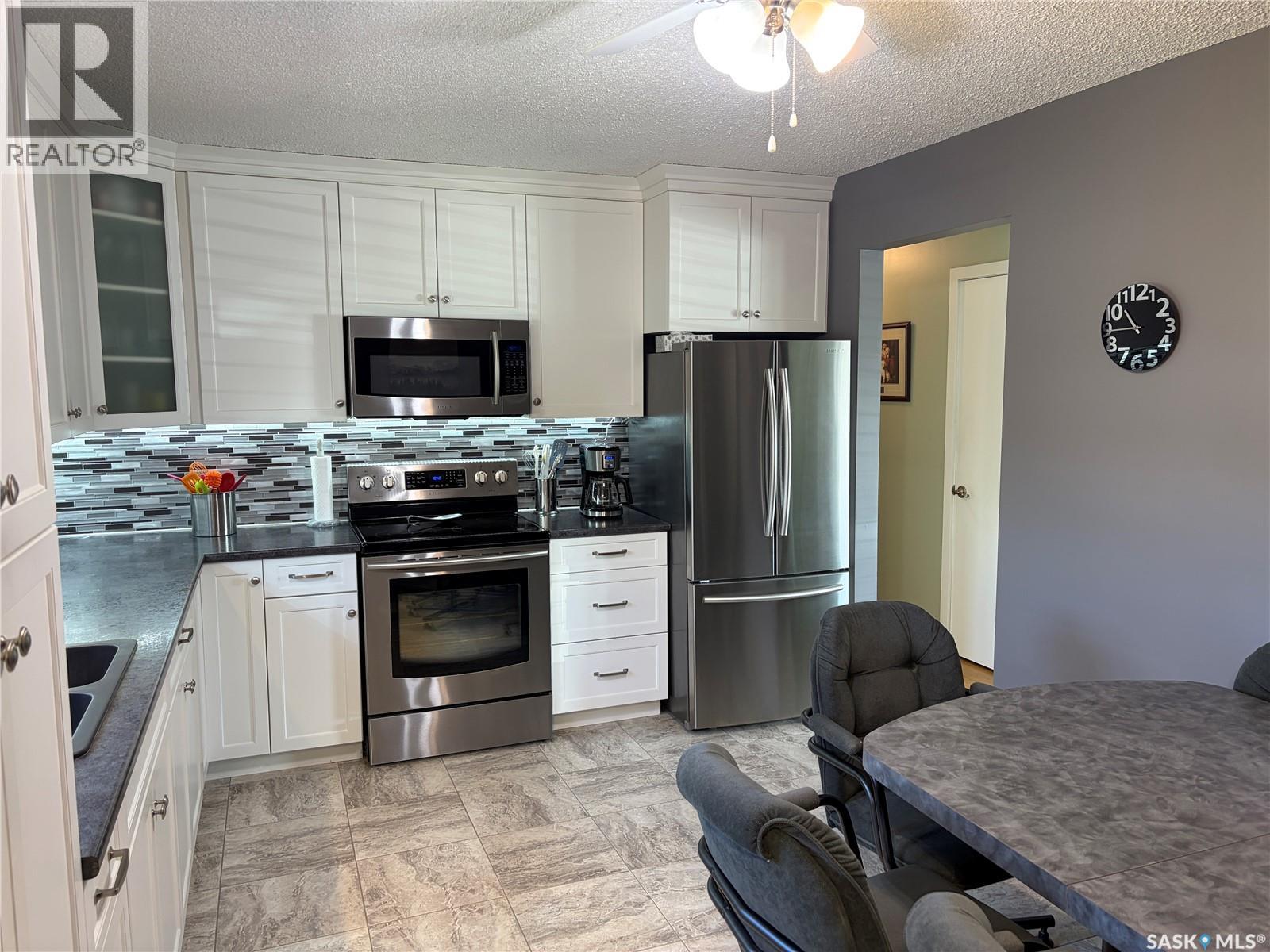 507 6th Street E, Wynyard, Saskatchewan  S0A 4T0 - Photo 7 - SK044918
