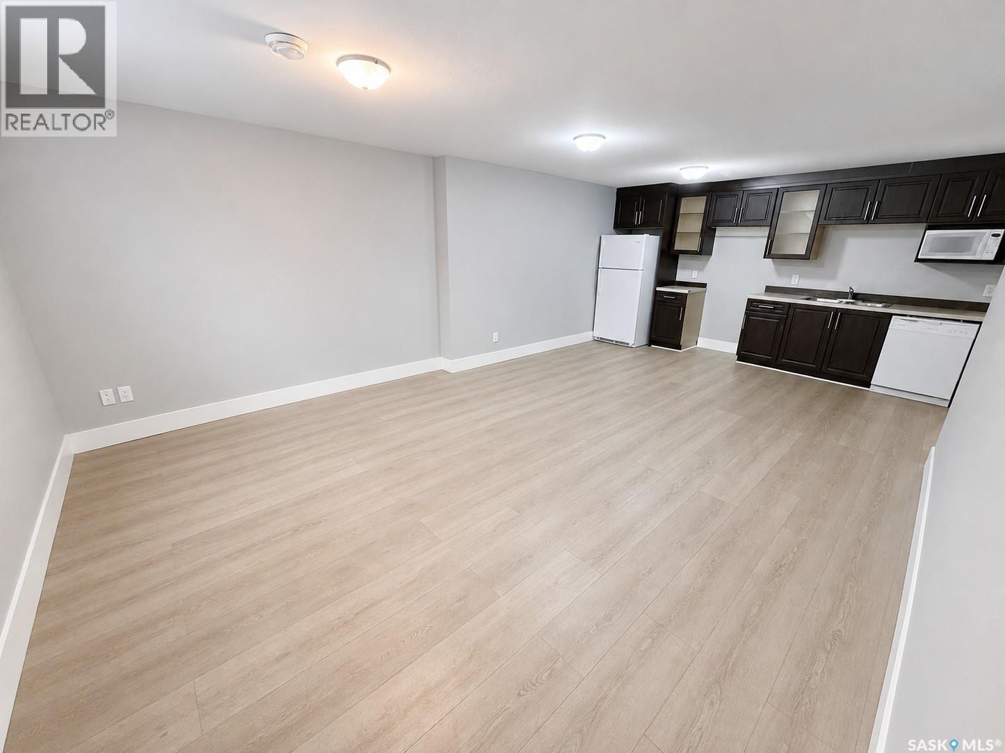 2264 Montreal Street, Regina, Saskatchewan  S4P 1L6 - Photo 8 - SK044904
