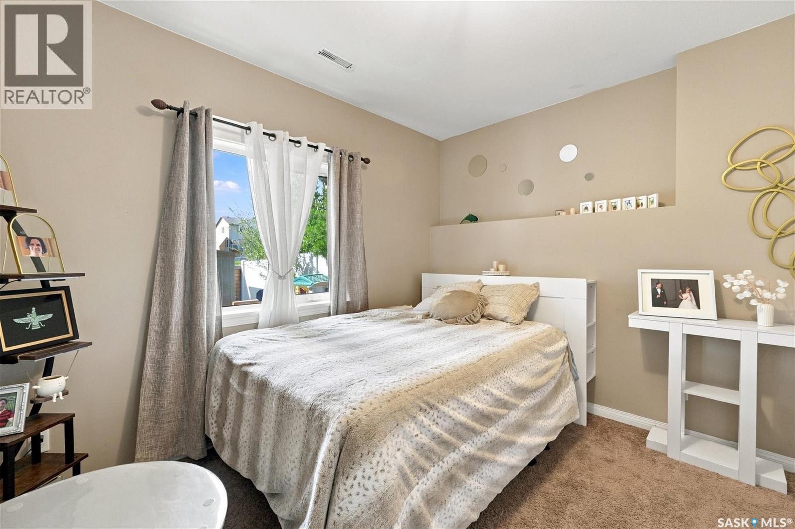 715 Bellmont Court, Saskatoon, Saskatchewan  S7V 1K7 - Photo 41 - SK044787