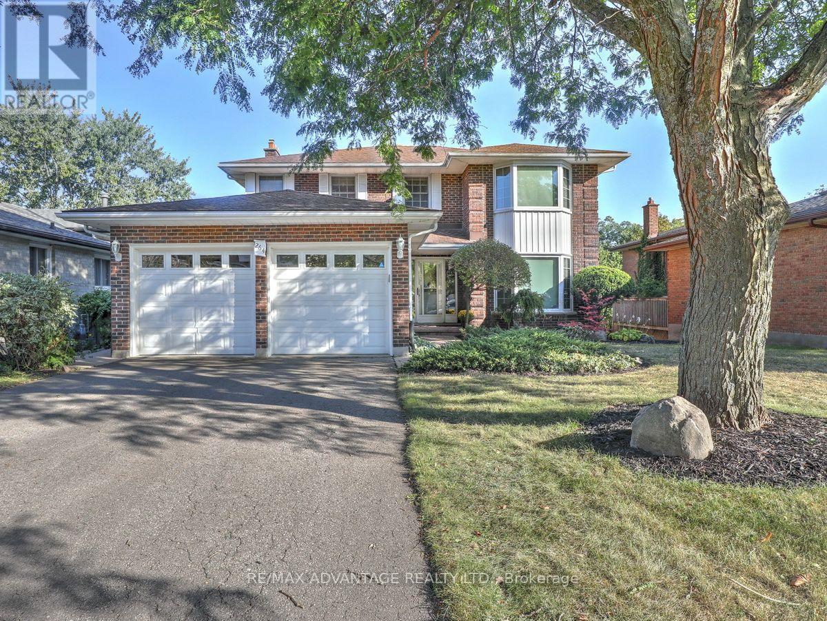 264 Suffolk Place, London North, Ontario  N6G 3S4 - Photo 2 - X13650712