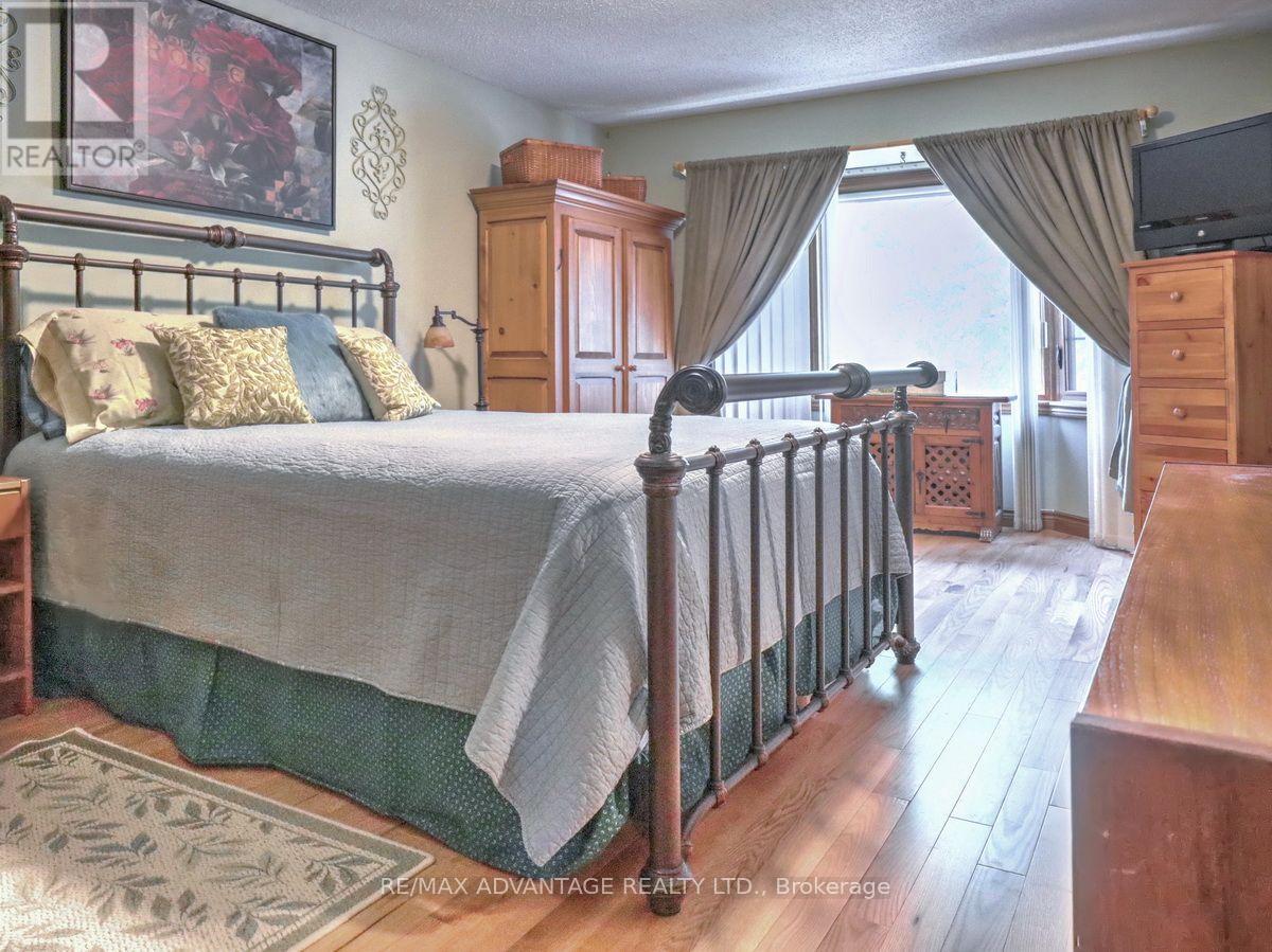 264 Suffolk Place, London North, Ontario  N6G 3S4 - Photo 21 - X13650712