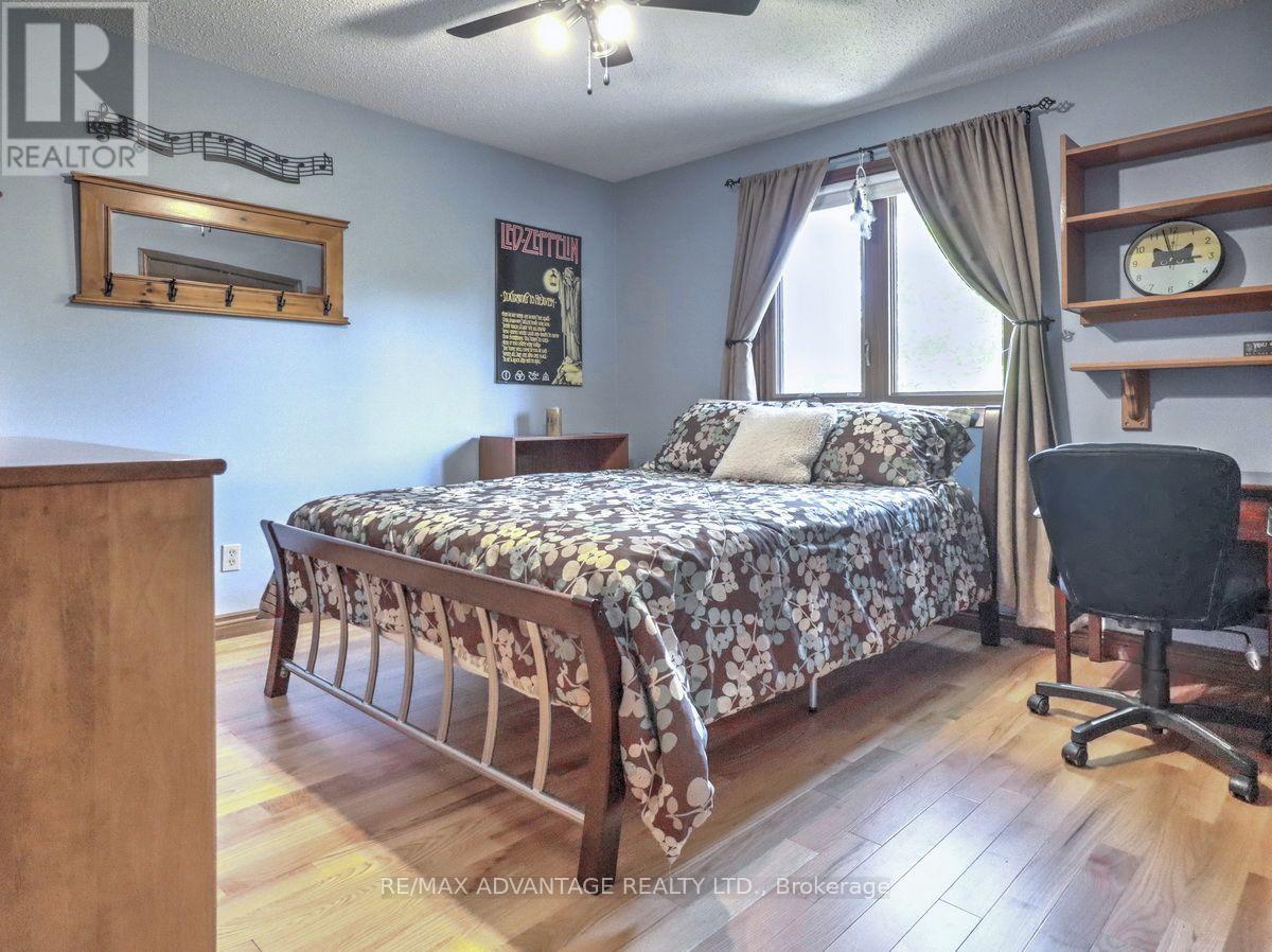 264 Suffolk Place, London North, Ontario  N6G 3S4 - Photo 25 - X13650712