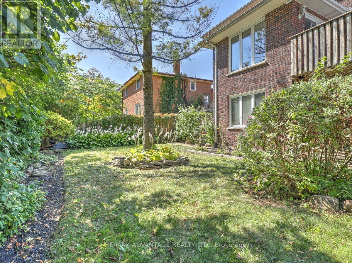 264 Suffolk Place, London North, Ontario  N6G 3S4 - Photo 46 - X13650712