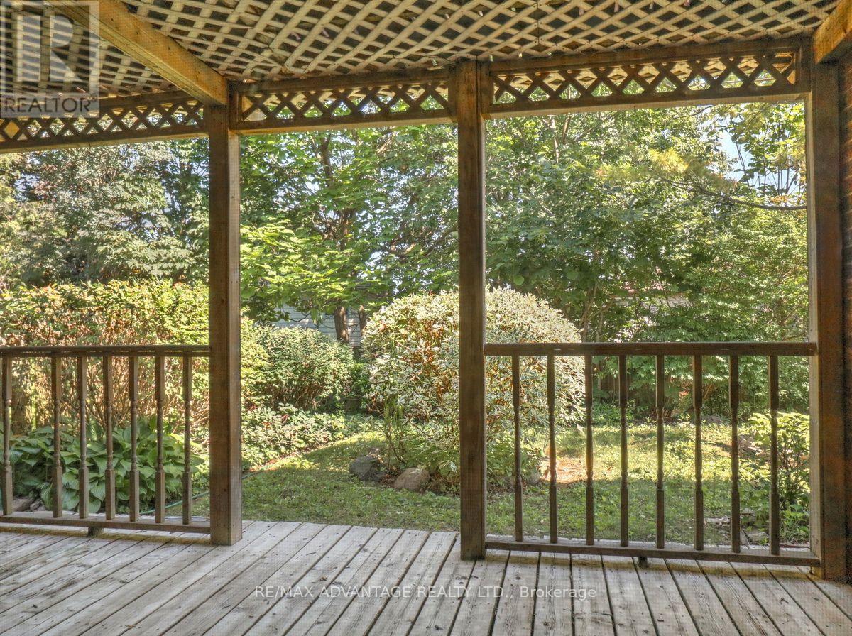264 Suffolk Place, London North, Ontario  N6G 3S4 - Photo 5 - X13650712