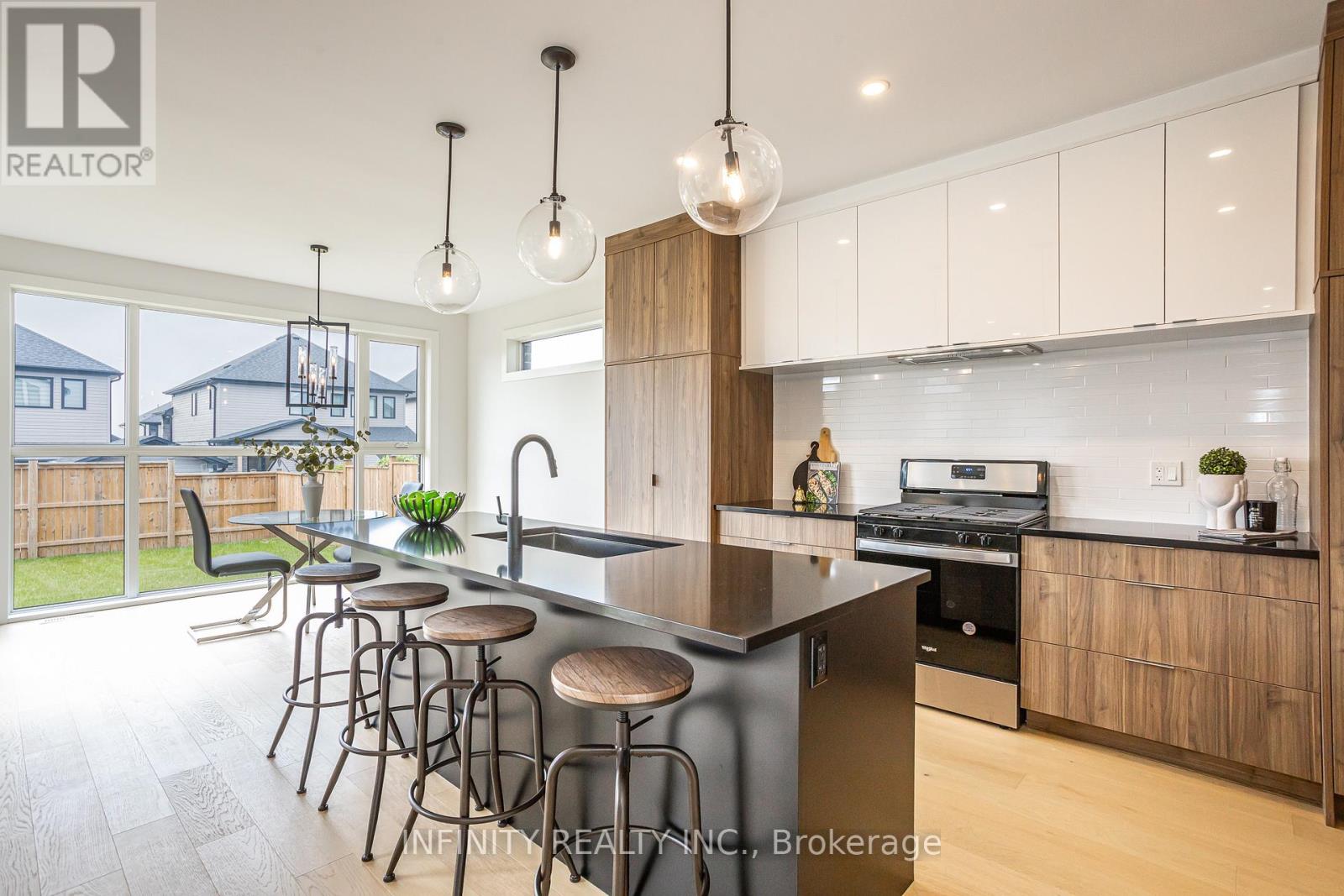 157 Crestview Drive, Middlesex Centre, Ontario  N0L 1R0 - Photo 17 - X13650882
