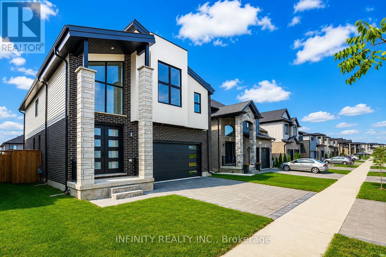 157 Crestview Drive, Middlesex Centre, Ontario  N0L 1R0 - Photo 3 - X13650882