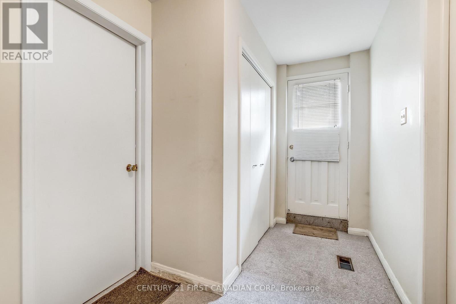 698 Chiddington Avenue, London South, Ontario  N6C 2W8 - Photo 15 - X13650896