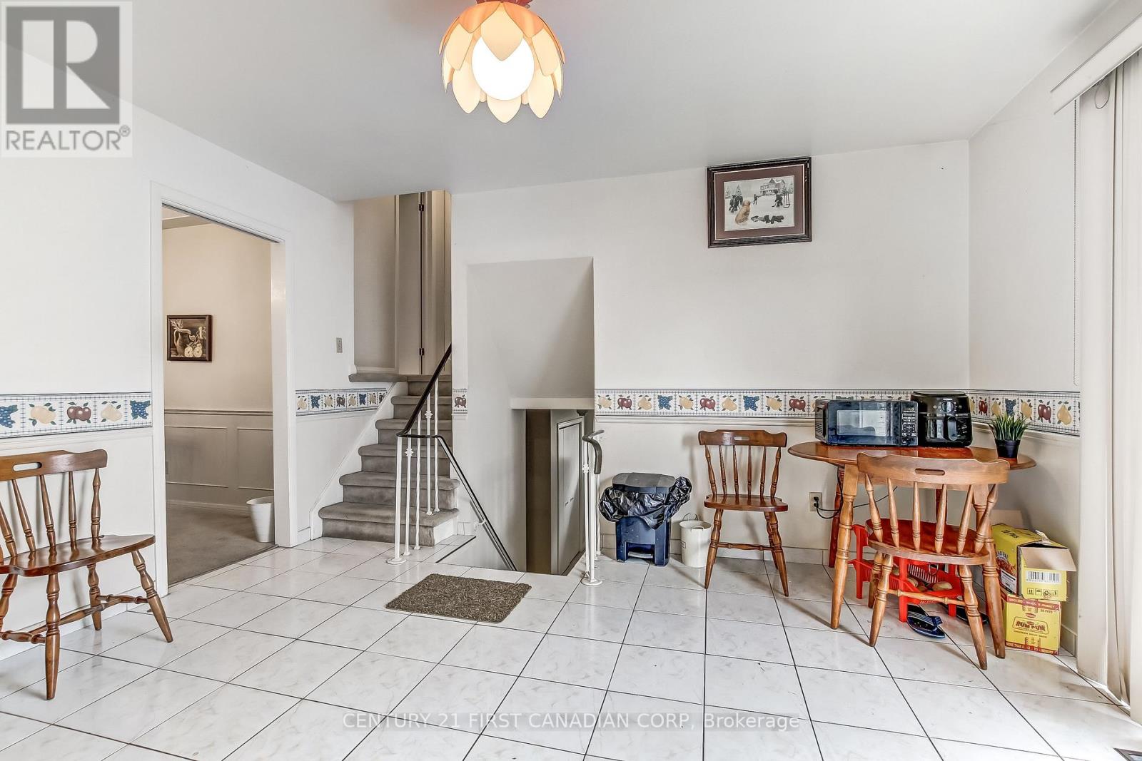 698 Chiddington Avenue, London South, Ontario  N6C 2W8 - Photo 7 - X13650896