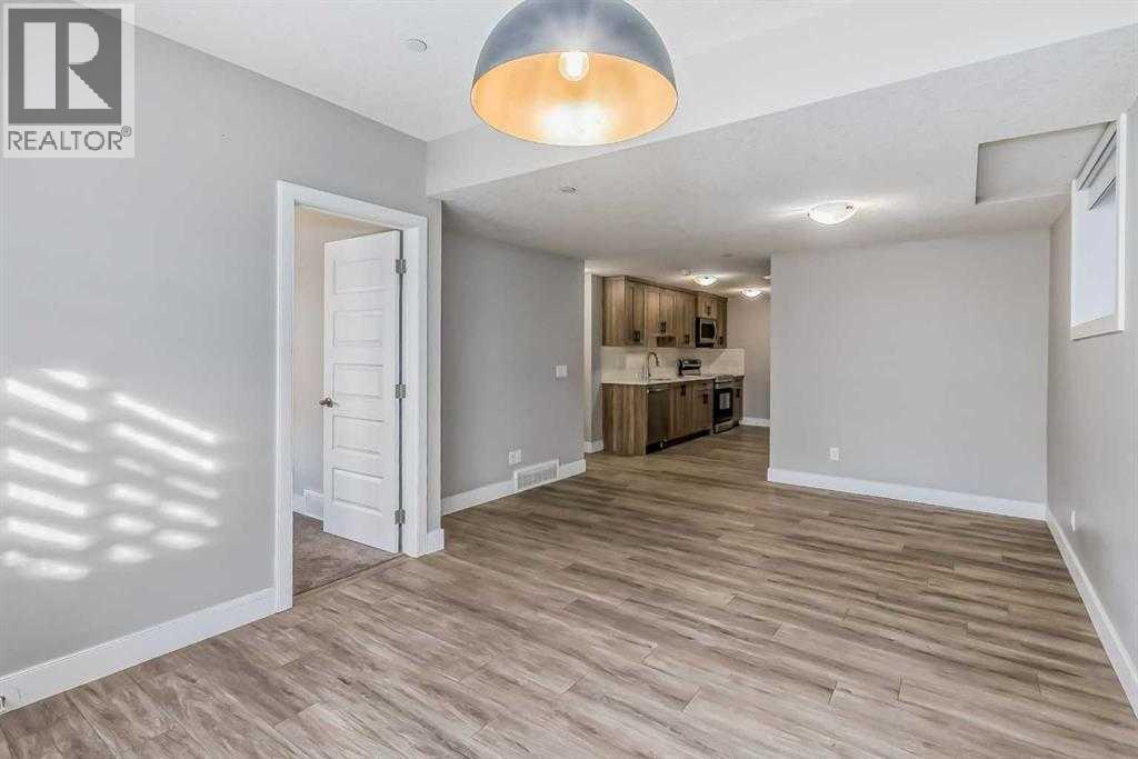 155 Lucas Terrace NW, Calgary, Alberta  T3P 1X3 - Photo 19 - A2330575