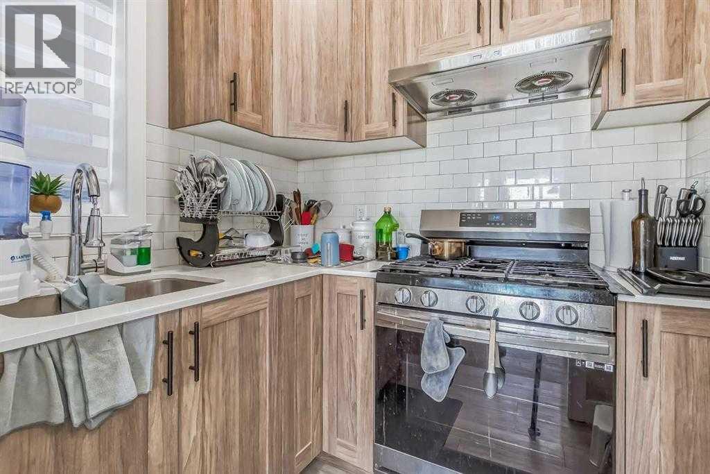 155 Lucas Terrace NW, Calgary, Alberta  T3P 1X3 - Photo 10 - A2330575