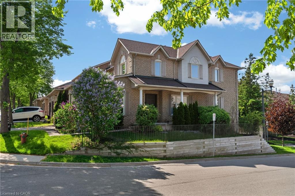 11 PIRIE Drive Unit# 19, Dundas, Ontario