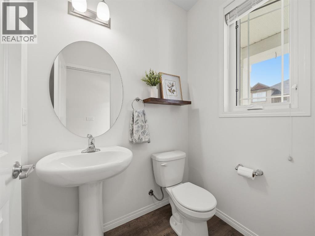 414 Windrow Common SW, Airdrie, Alberta  T4B 4K4 - Photo 13 - A2335105