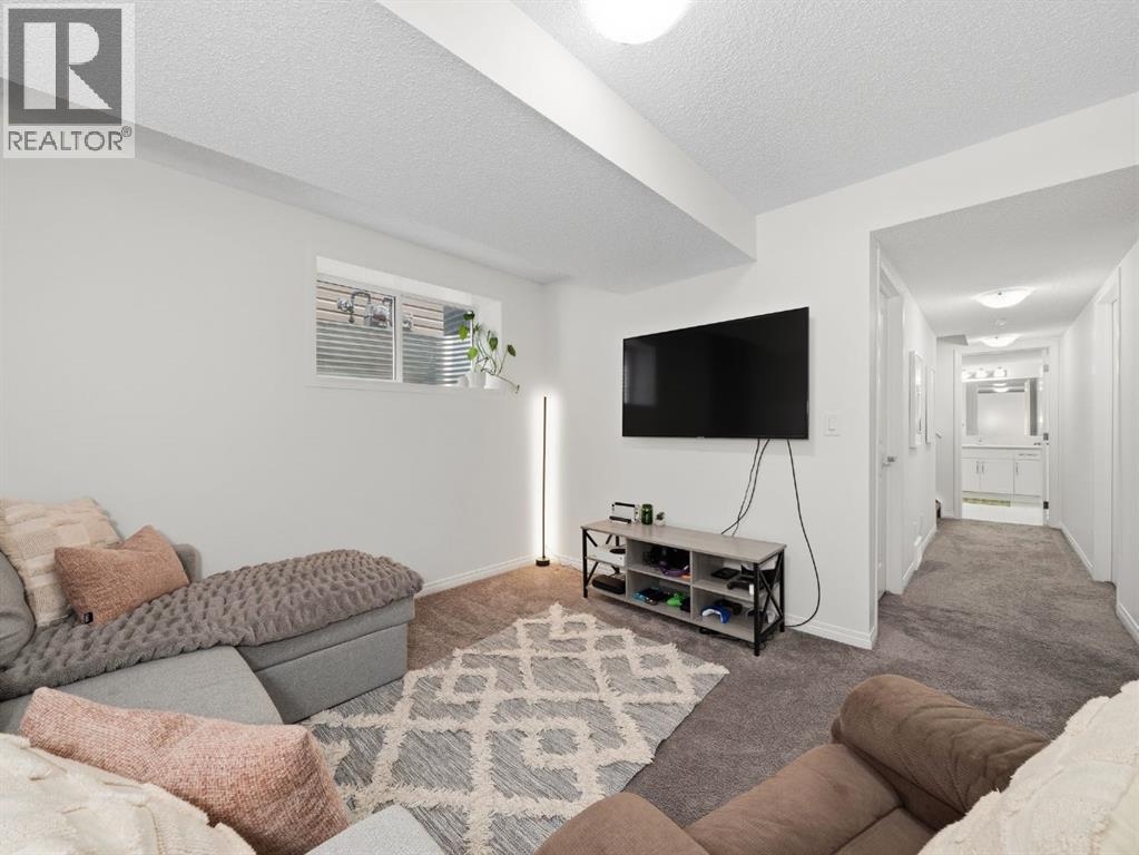 414 Windrow Common SW, Airdrie, Alberta  T4B 4K4 - Photo 25 - A2335105