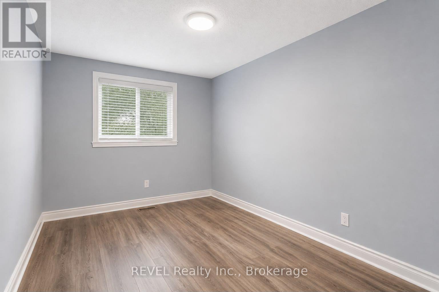 Upper - 52 Bula Drive, St. Catharines, Ontario  L2N 6R6 - Photo 9 - X13650644