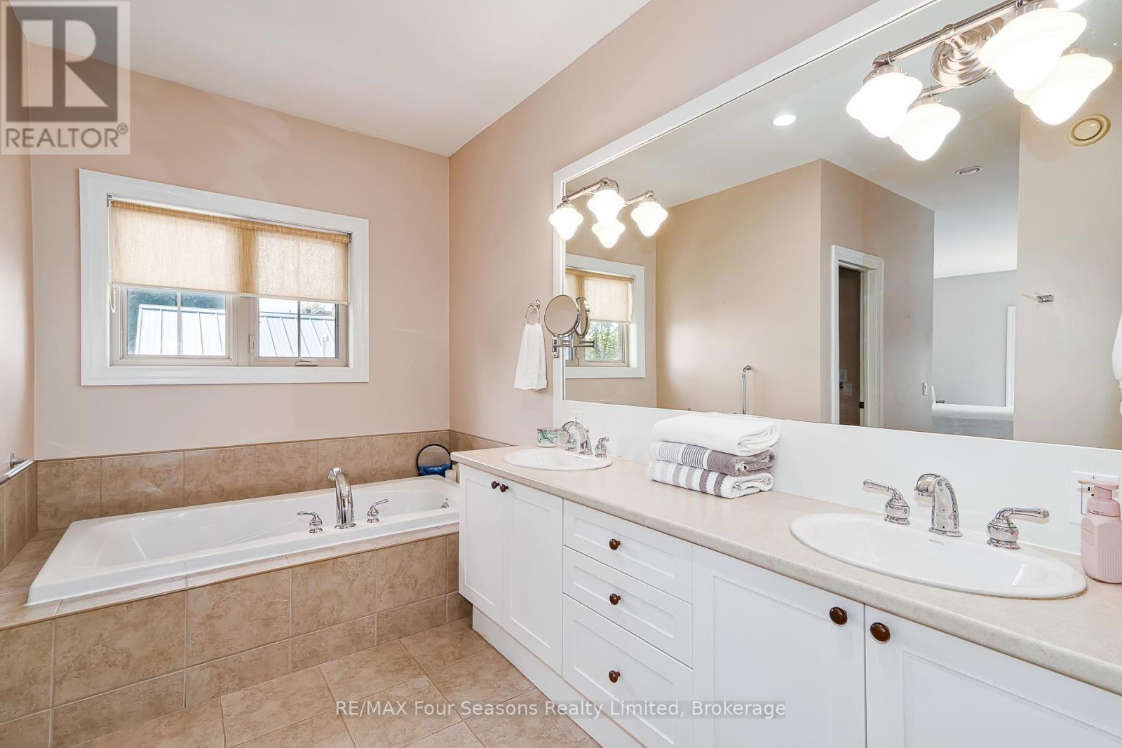 121 Elm Street, Collingwood, Ontario  L9Y 3J3 - Photo 24 - S13650734