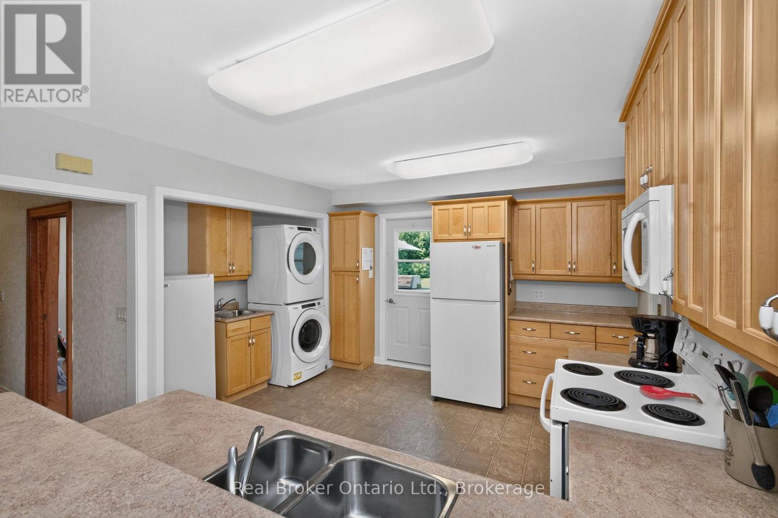 150 Lafontaine Road E, Tiny, Ontario  L9M 2H7 - Photo 12 - S13650888