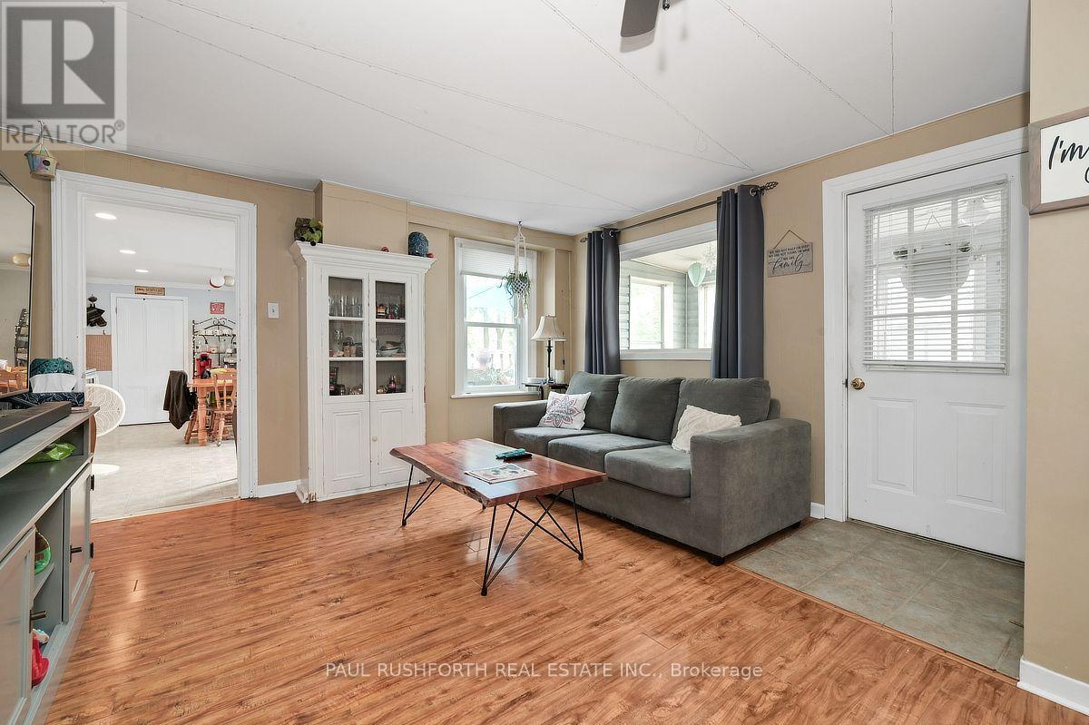 65 Hickory Street, Gananoque, Ontario  K7G 2P6 - Photo 10 - X13589392