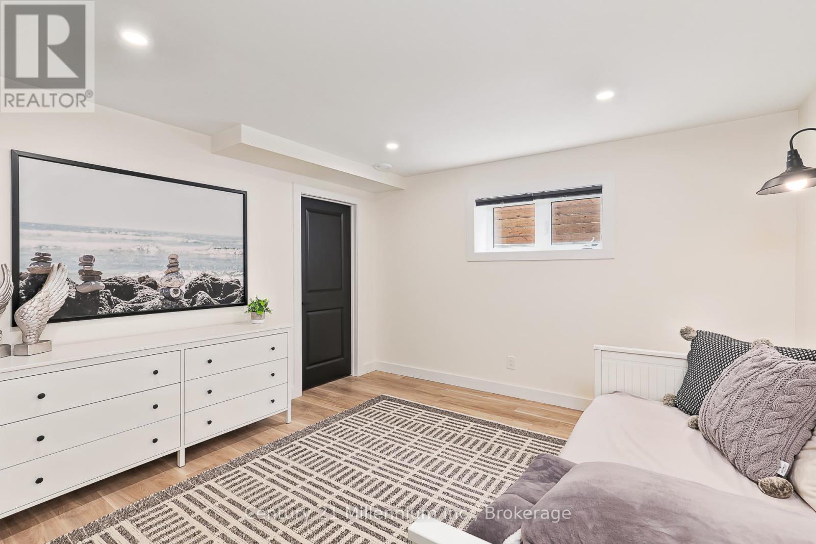 160 Sycamore Street, Blue Mountains, Ontario  L9Y 4E4 - Photo 38 - X13650622