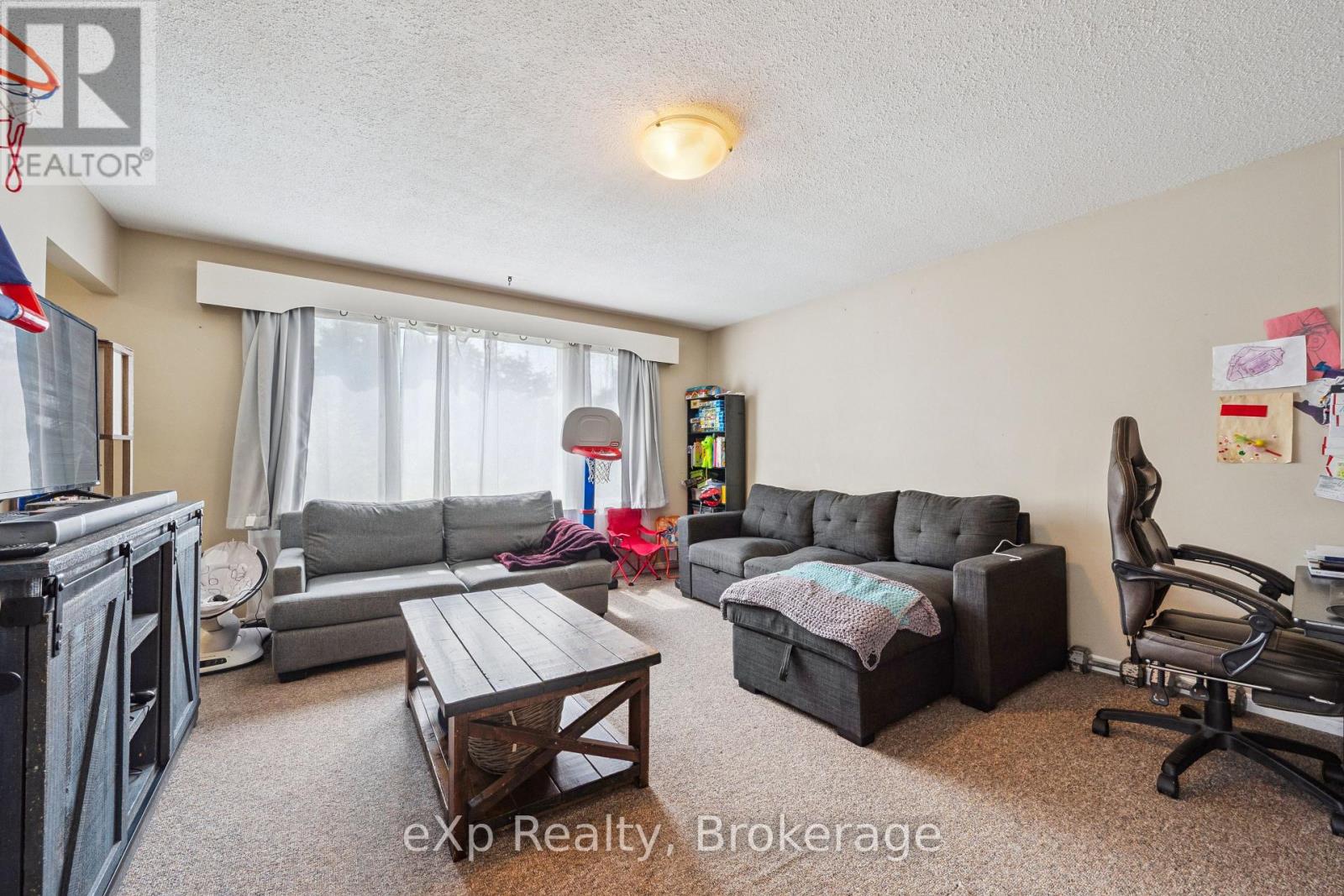 23 Muskoka Drive, Guelph, Ontario  N1E 6E1 - Photo 7 - X13650746