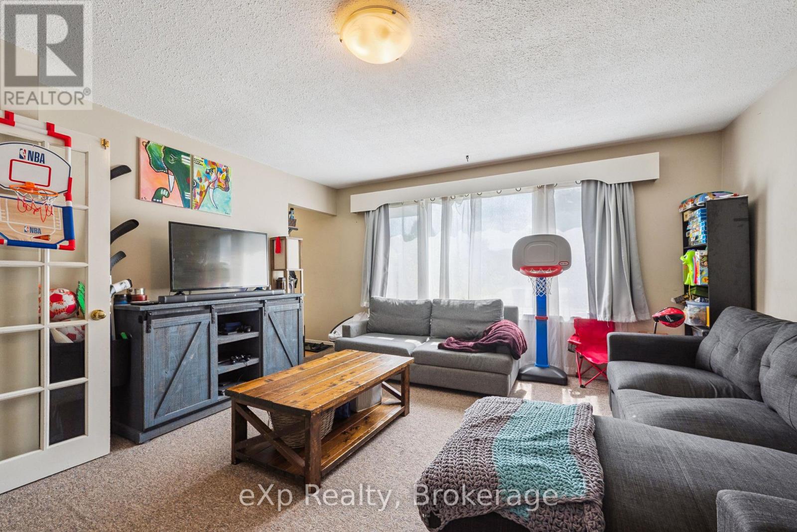 23 Muskoka Drive, Guelph, Ontario  N1E 6E1 - Photo 8 - X13650746