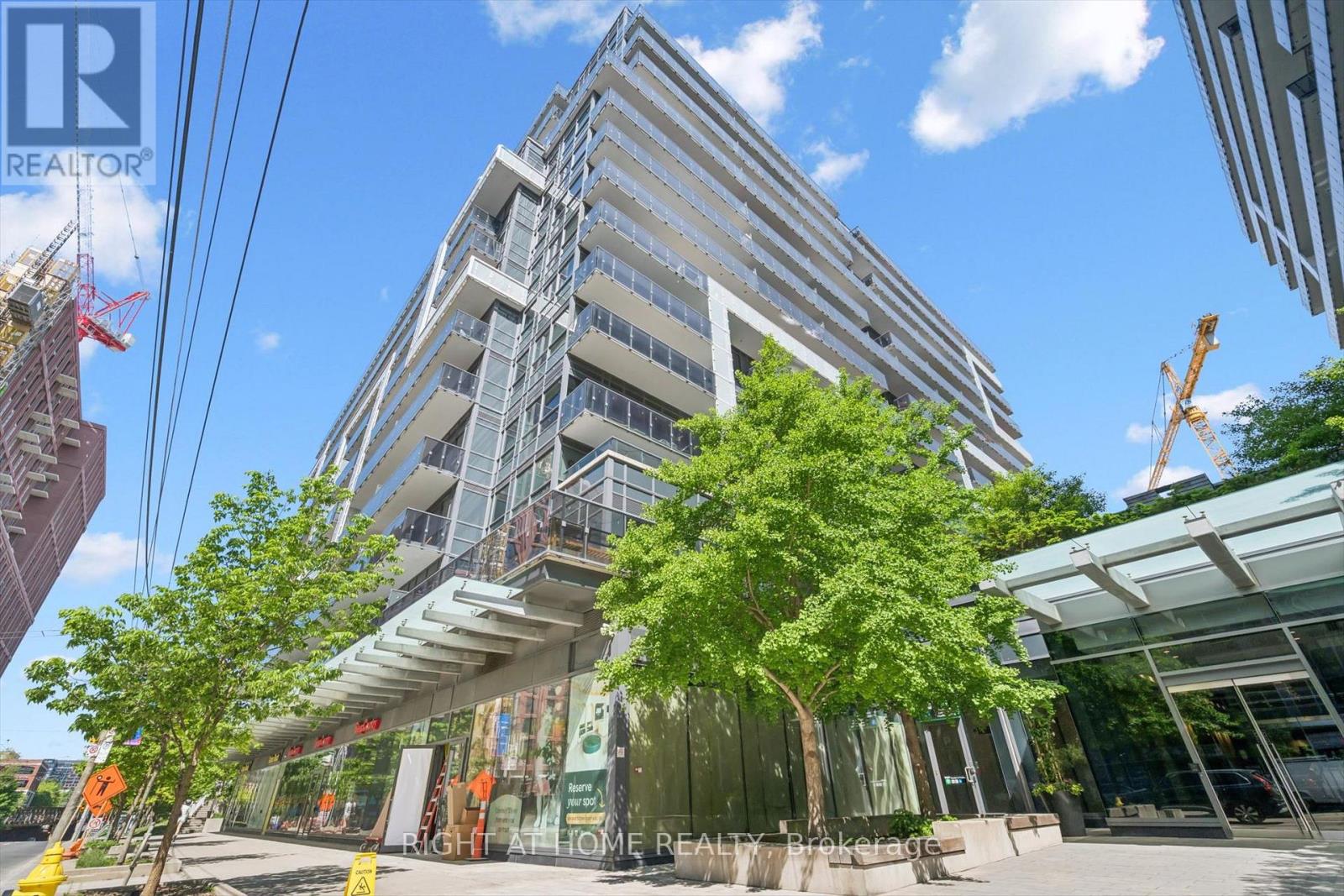 418 - 1030 King Street W, Toronto, Ontario  M6K 3N3 - Photo 2 - C13650856