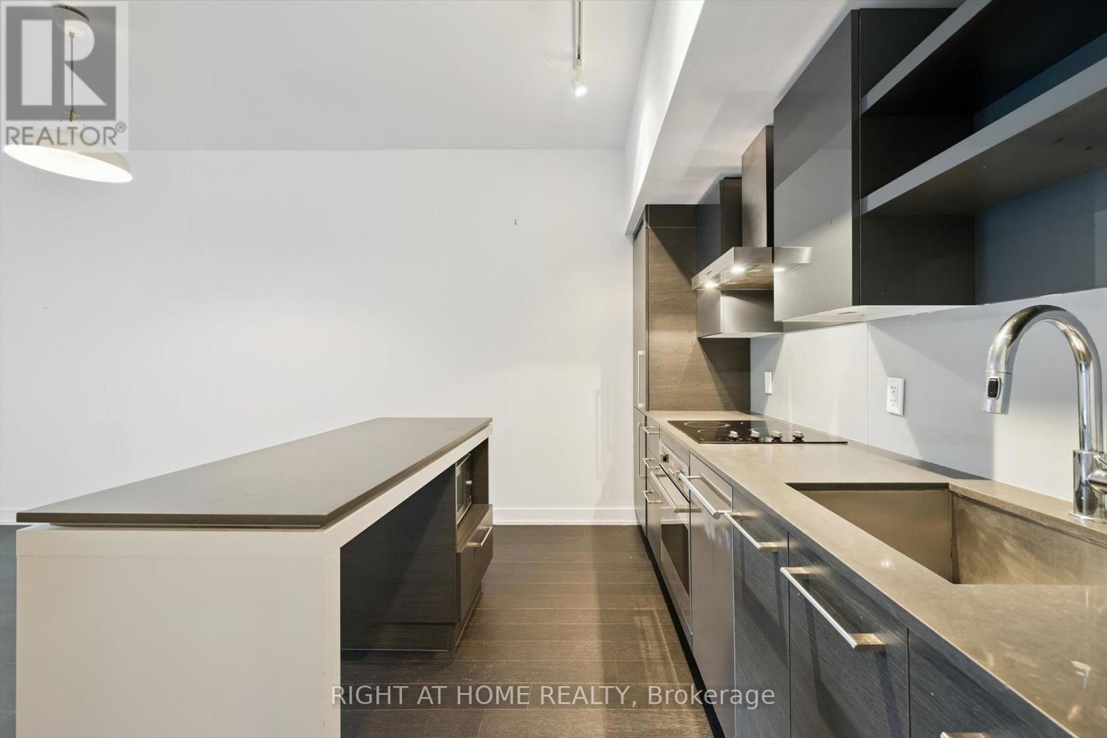 418 - 1030 King Street W, Toronto, Ontario  M6K 3N3 - Photo 9 - C13650856