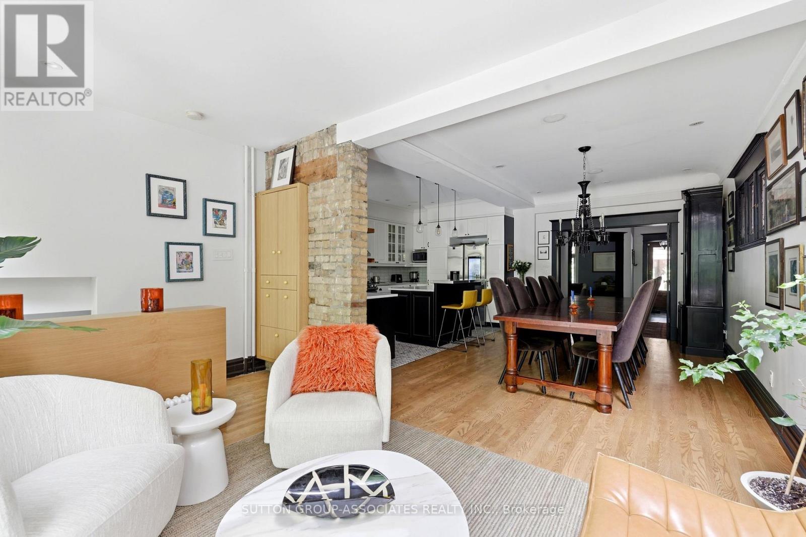 33 Albany Avenue, Toronto, Ontario  M5R 3C2 - Photo 20 - C13650864