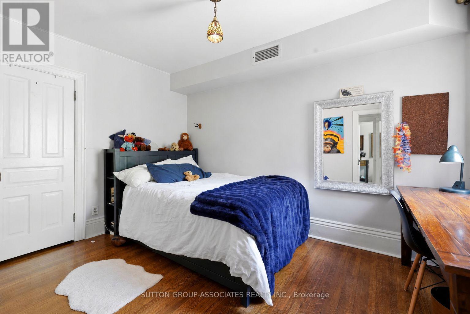 33 Albany Avenue, Toronto, Ontario  M5R 3C2 - Photo 30 - C13650864