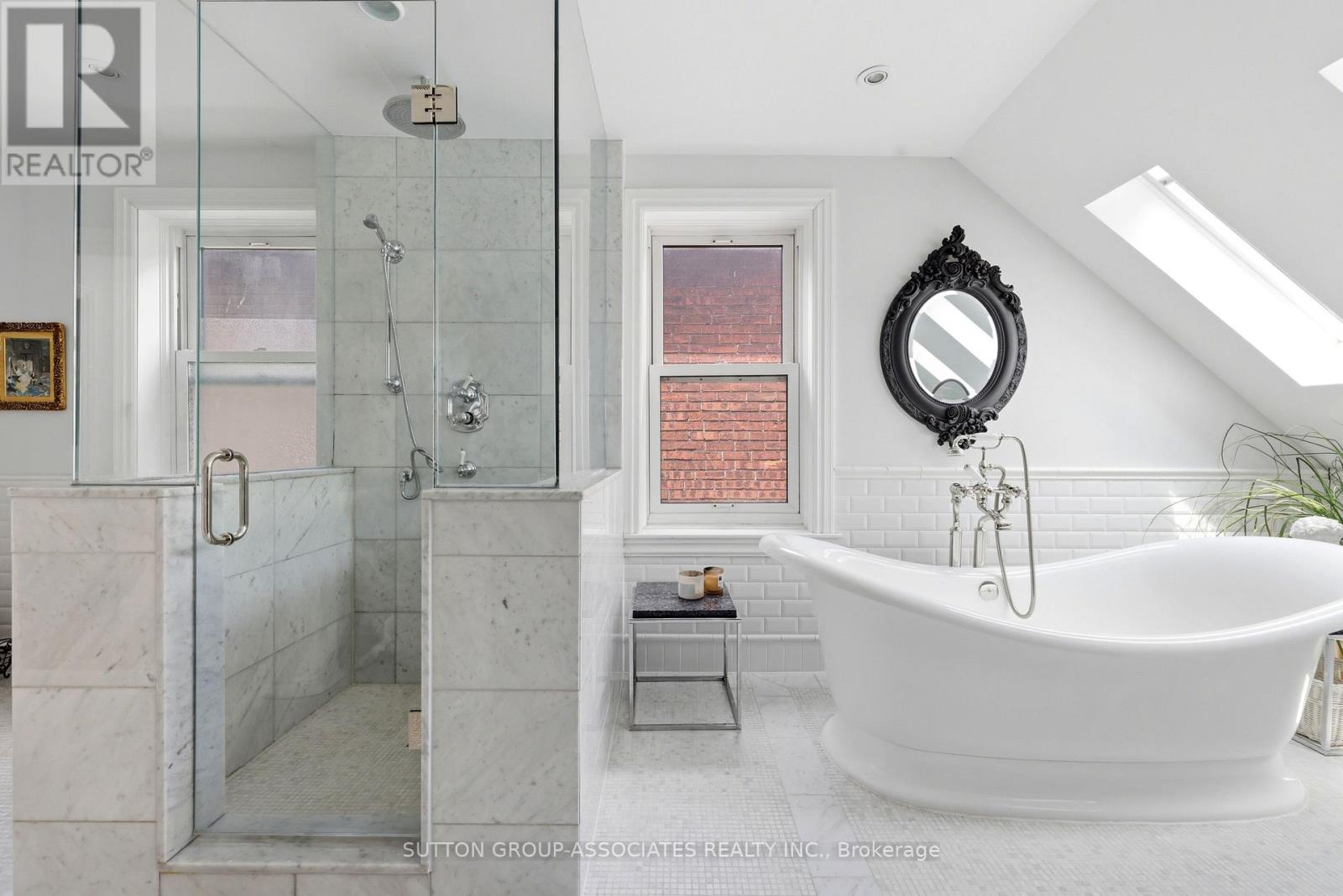 33 Albany Avenue, Toronto, Ontario  M5R 3C2 - Photo 35 - C13650864