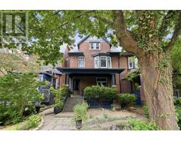 33 ALBANY AVENUE, Toronto, Ontario