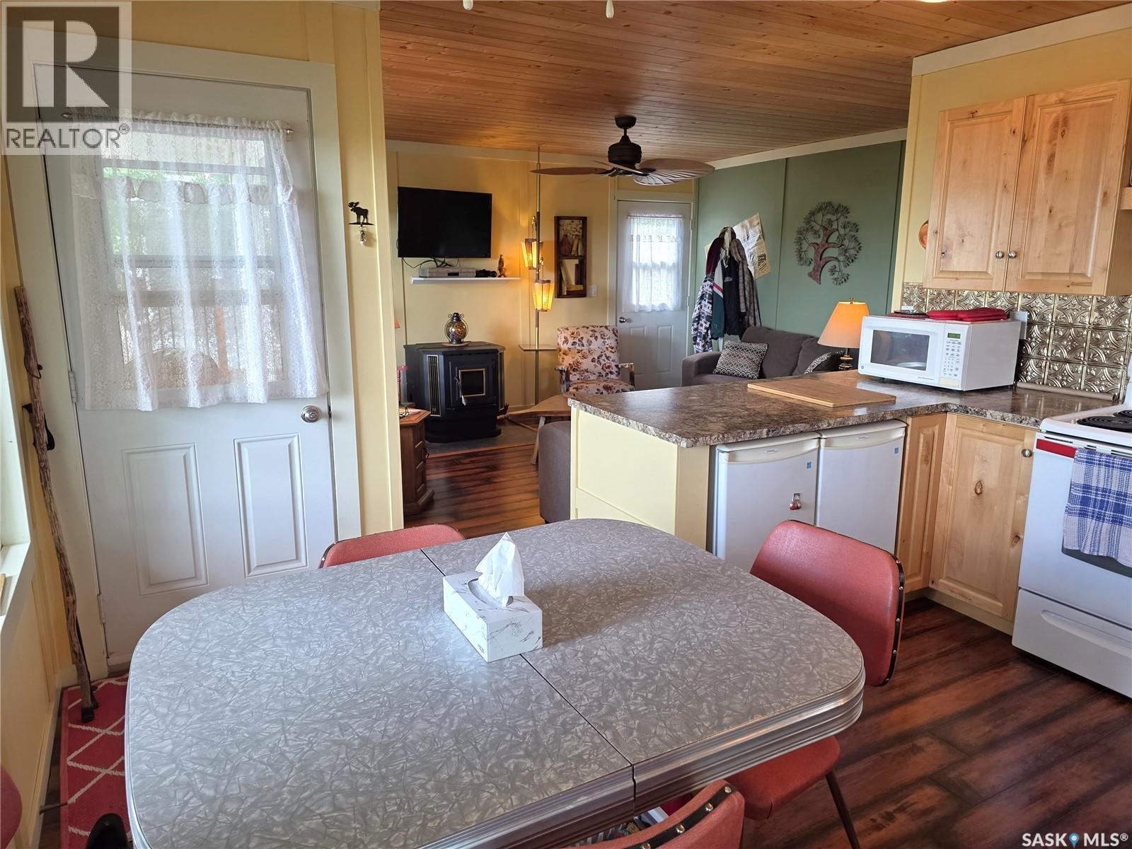 92 Pelican Drive, Lake Diefenbaker, Saskatchewan  S0L 0C0 - Photo 4 - SK041816