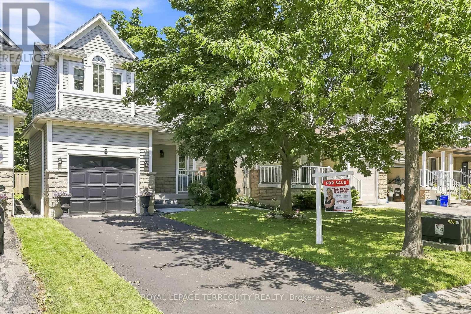 8 Sinden Drive, Whitby, Ontario  L1M 2B8 - Photo 2 - E13650666