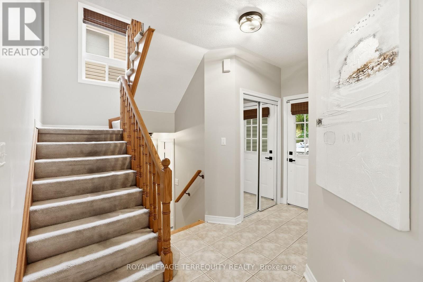 8 Sinden Drive, Whitby, Ontario  L1M 2B8 - Photo 24 - E13650666